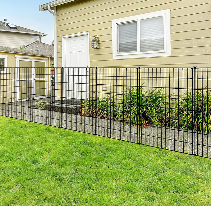 Metal Garden Fence 81cm (H) x 71cm (W)