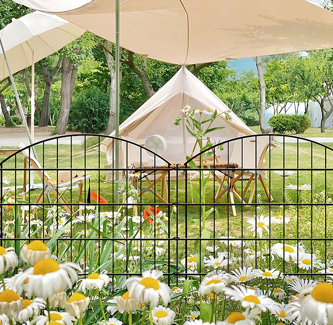 Metal Garden Fence 81cm (H) x 71cm (W)