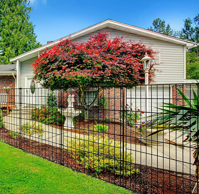 Metal Garden Fence 81cm (H) x 71cm (W)