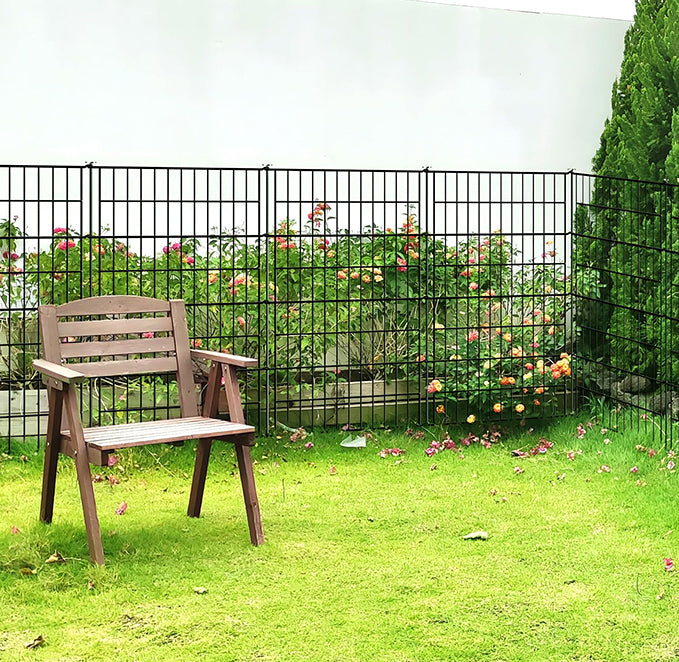 Metal Garden Fence 81cm (H) x 71cm (W)
