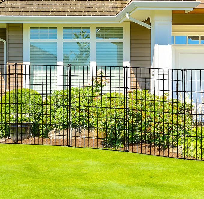 Metal Garden Fence 81cm (H) x 71cm (W)